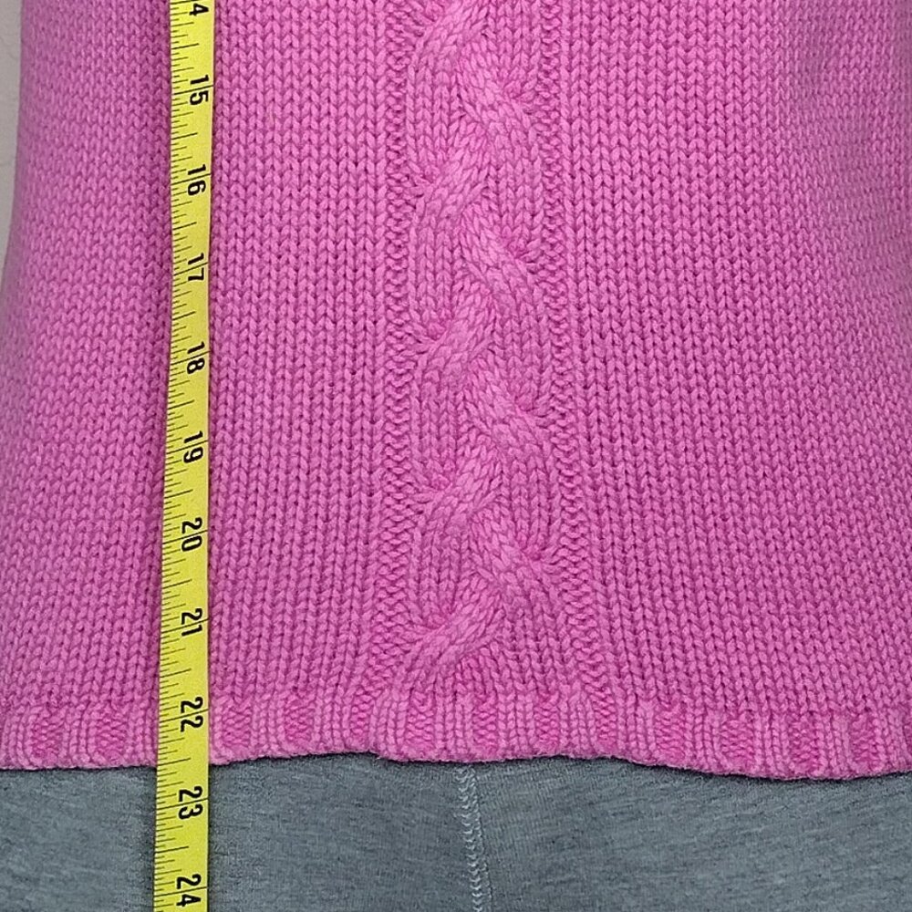 Women's Sleeveless Cable-Knit Cotton Sweater - Picture 9 of 11